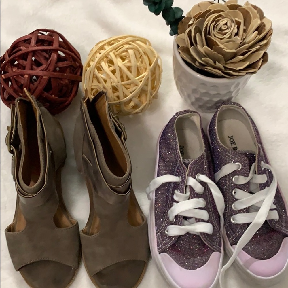 Bundle 2 girls shoes